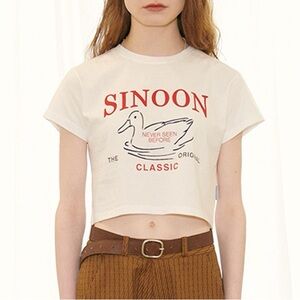 SINOON Crop Tee Size Approx XS White Color Cotton GUC